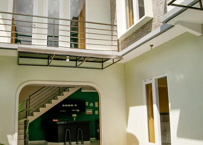 Majapahit Kuta 5 Bedrooms Legian (Bali)